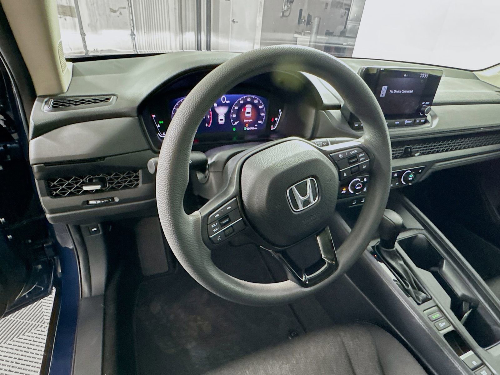 Used 2023 Honda Accord EX image 9