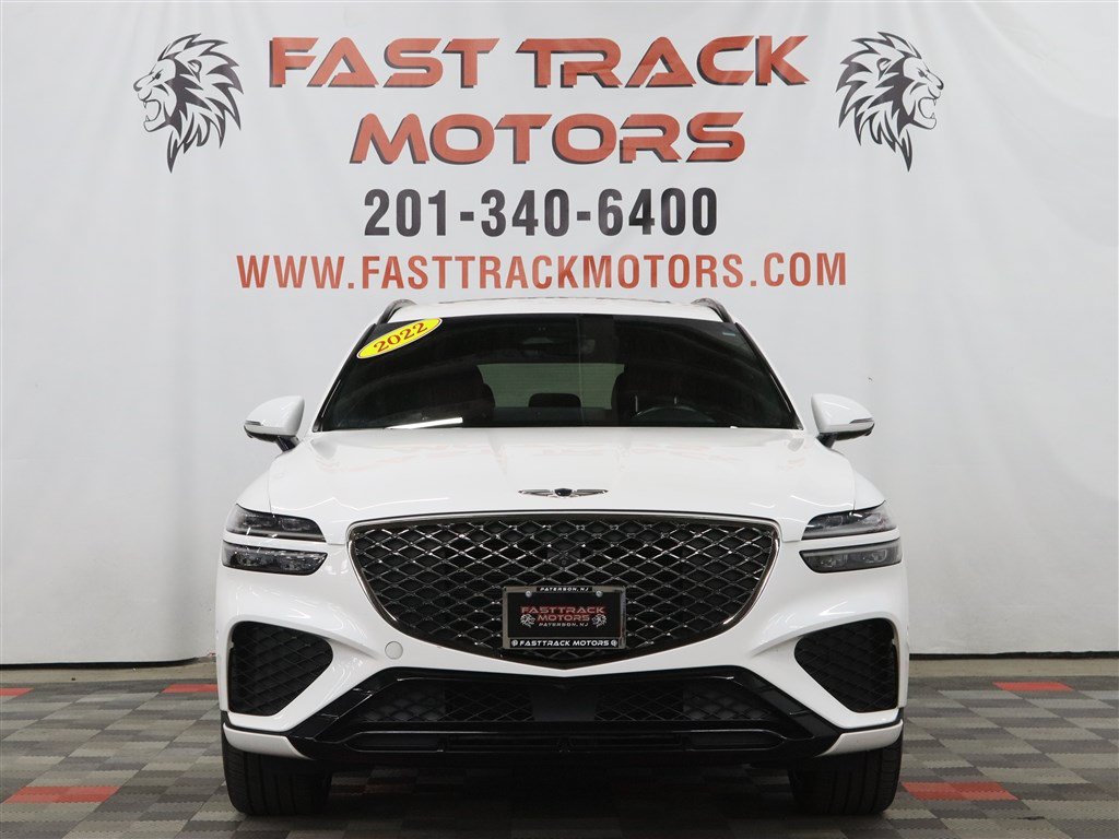 Used 2022 Genesis GV70 2.5T w/ Sport Prestige Package AWD/4WD image 2