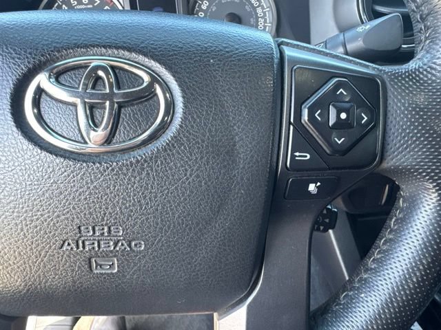 Used 2023 Toyota Tacoma SR5 RWD image 19