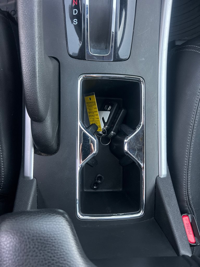 Used 2015 Honda Accord EX-L image 34