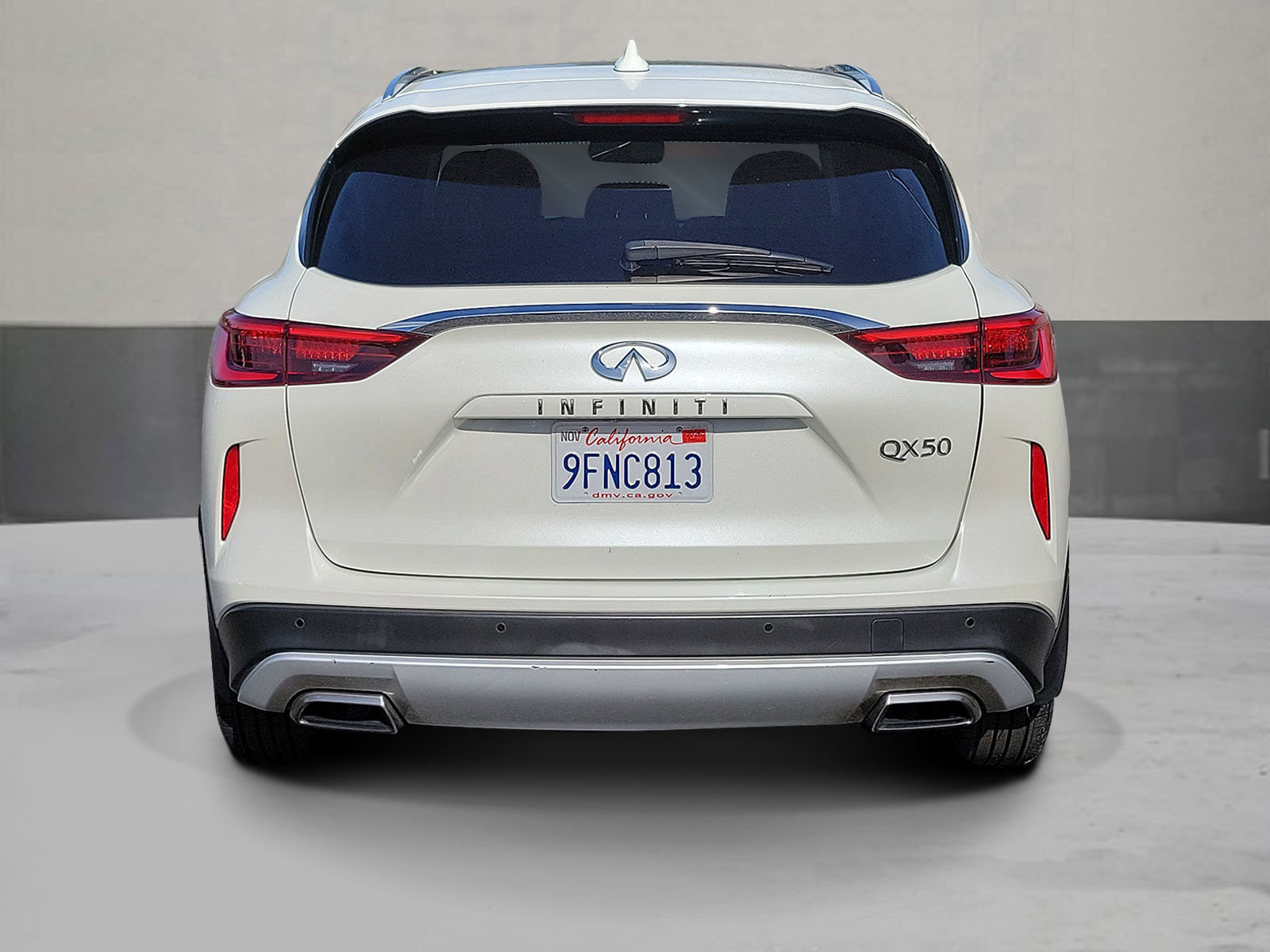 Used 2019 INFINITI QX50 Essential w/ Cargo Package FWD image 4