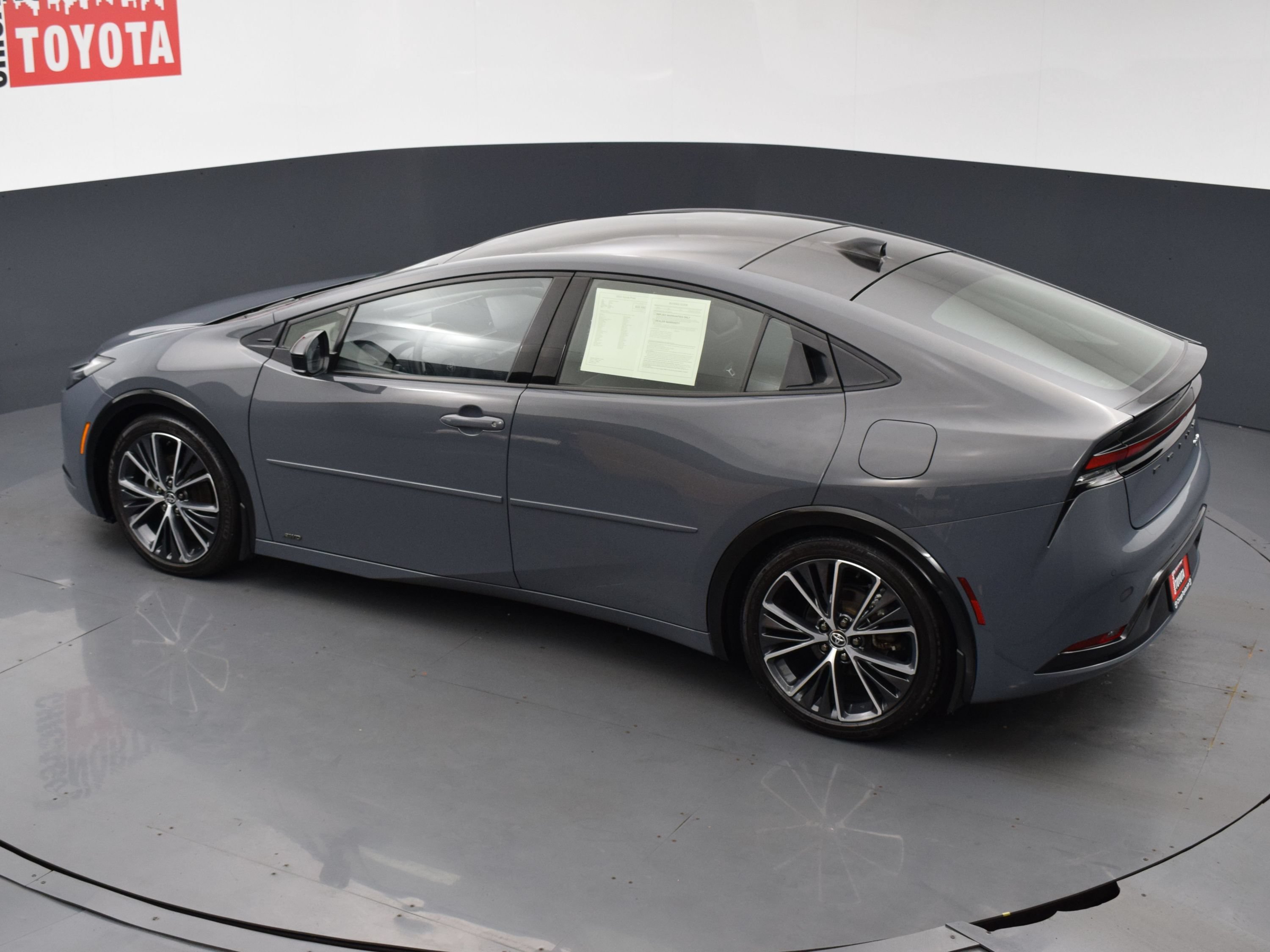 Used 2023 Toyota Prius Limited AWD/4WD image 23
