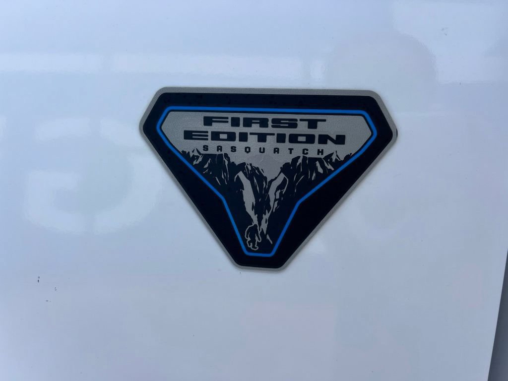 Used 2021 Ford Bronco First Edition AWD/4WD image 12