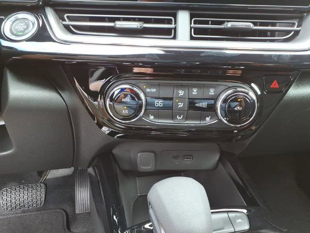 New 2026 Chevrolet Trax RS w/ Driver Confidence Package FWD image 23