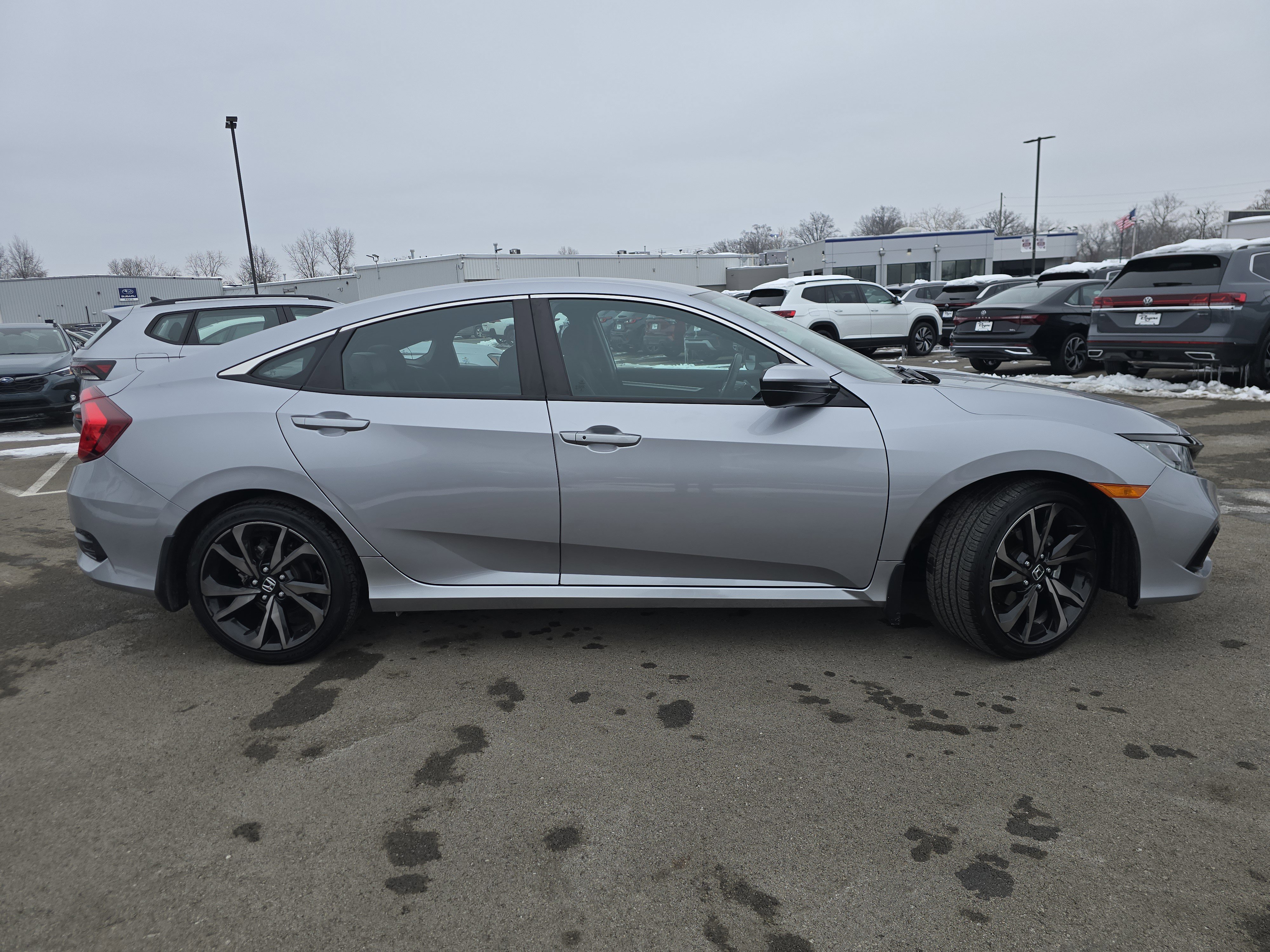 Used 2019 Honda Civic Sport image 8