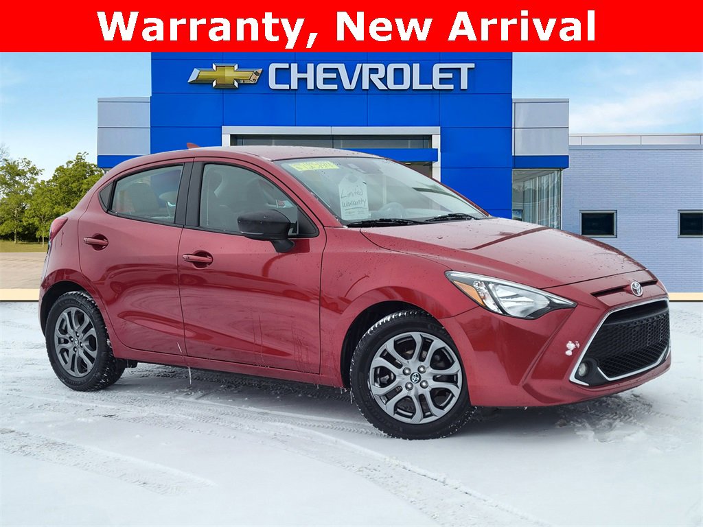 Used 2020 Toyota Yaris LE image 1
