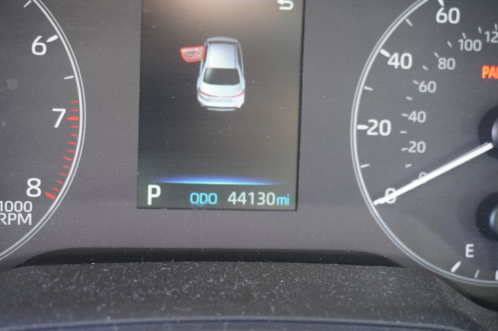 Certified 2024 Toyota Corolla LE FWD image 14