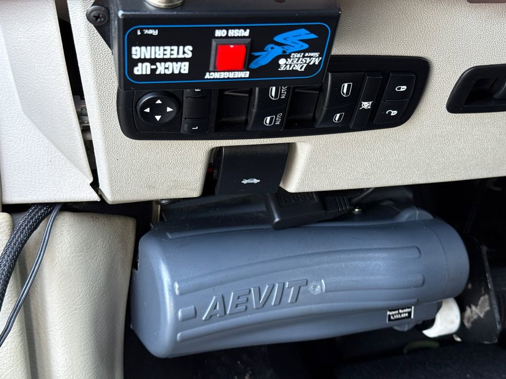 Used 2012 Dodge Grand Caravan Crew w/ Crew Value Pkg image 21