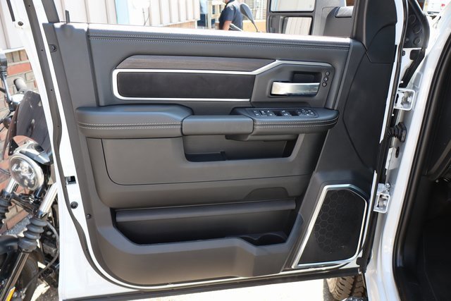 Used 2025 RAM 2500 Laramie image 11