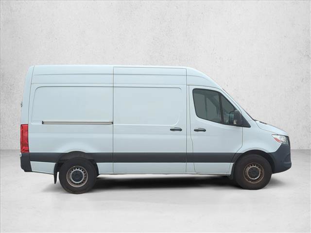 Used 2024 Mercedes-Benz Sprinter 2500 image 3