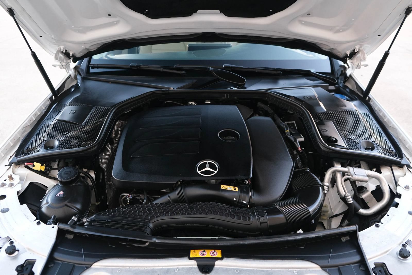 Used 2021 Mercedes-Benz C 300 4MATIC Sedan w/ Premium Package image 18
