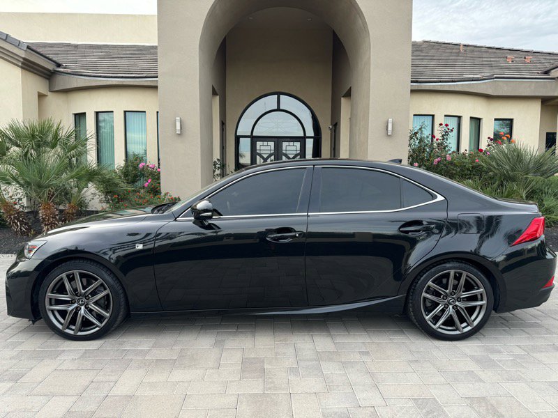 Used 2019 Lexus IS 300 F Sport image 5