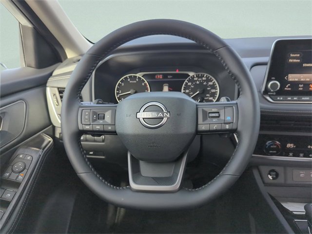 New 2026 Nissan Rogue SV image 19