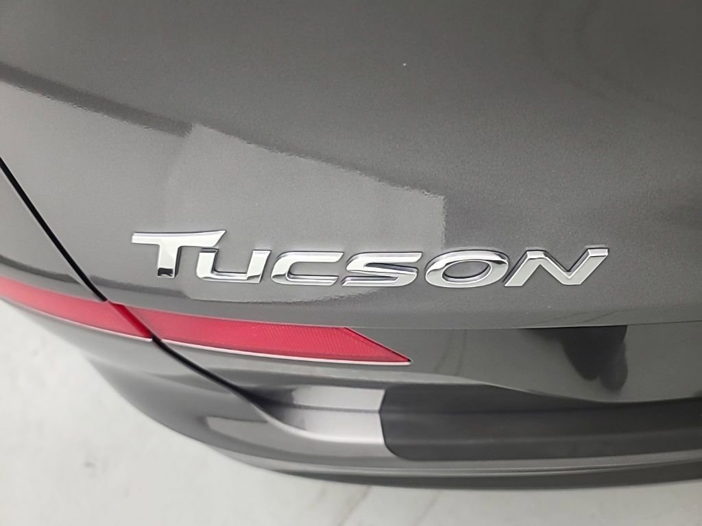 Used 2020 Hyundai Tucson SEL w/ Winter Weather Package image 11