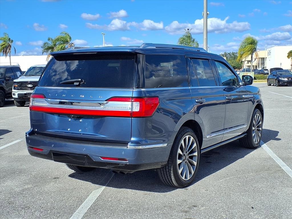 Used 2020 Lincoln Navigator Reserve w/ Luxury Package image 7