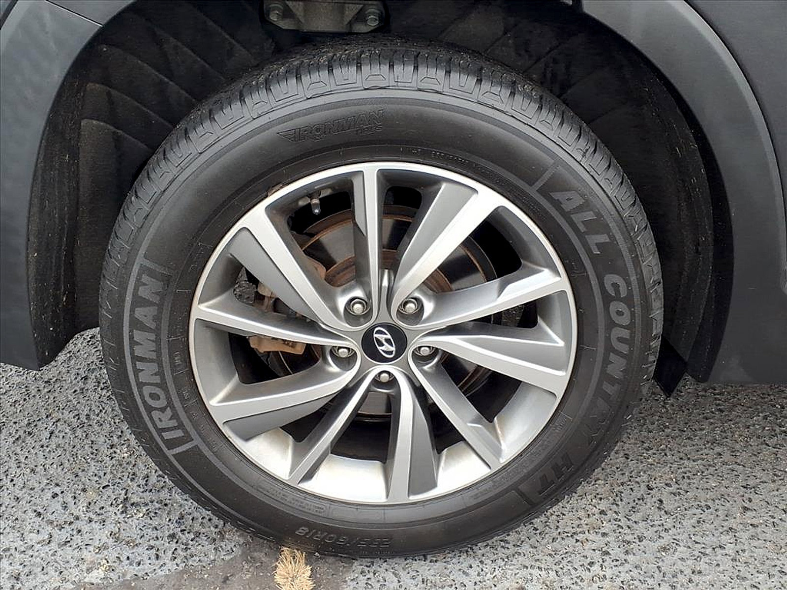 Used 2020 Hyundai Santa Fe SEL w/ Convenience + Premium Package image 7