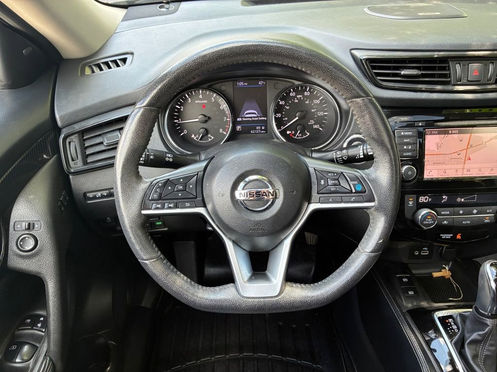 Used 2019 Nissan Rogue SL w/ Premium Package image 12