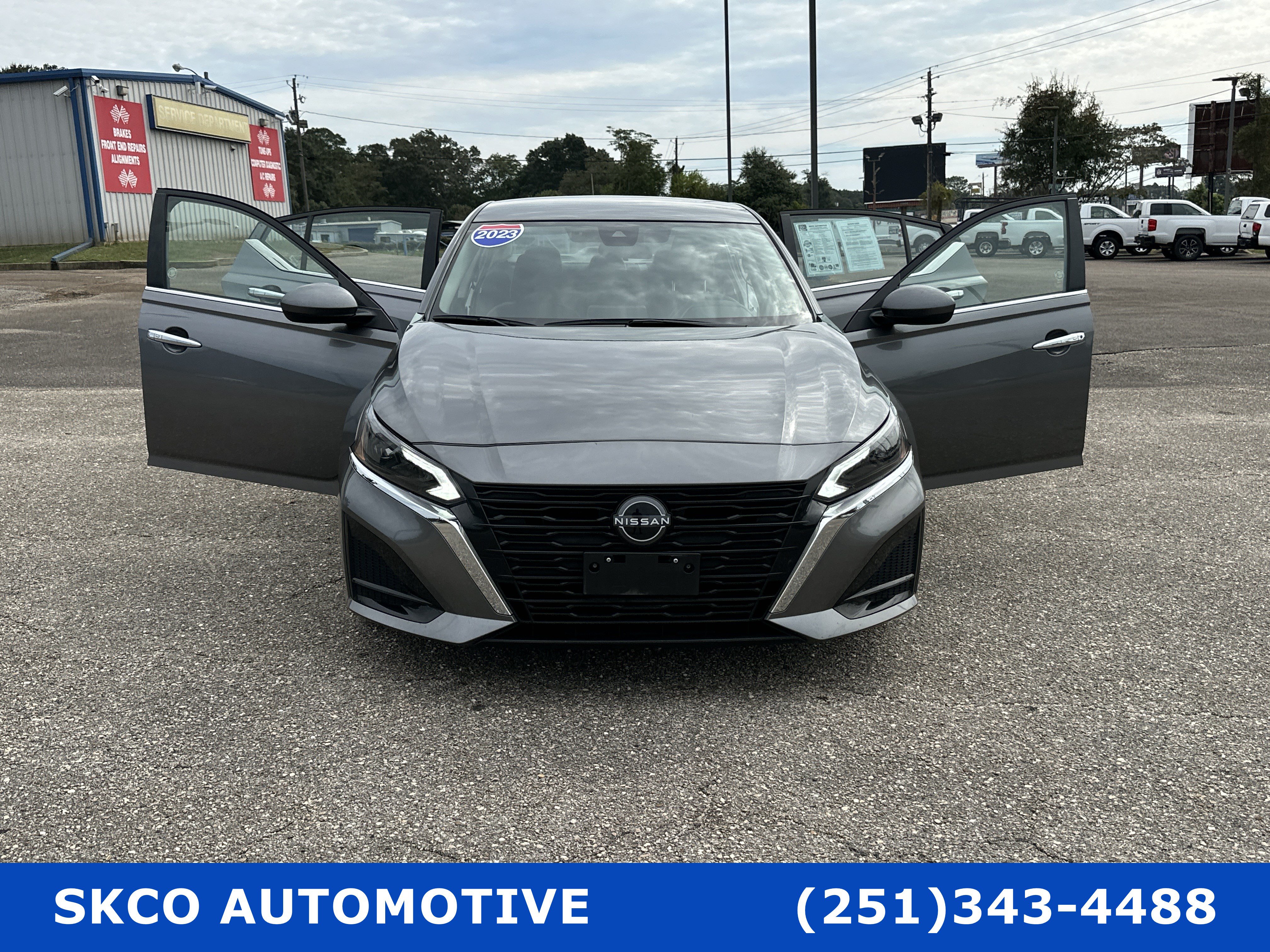 Used 2023 Nissan Altima 2.5 SV FWD image 27