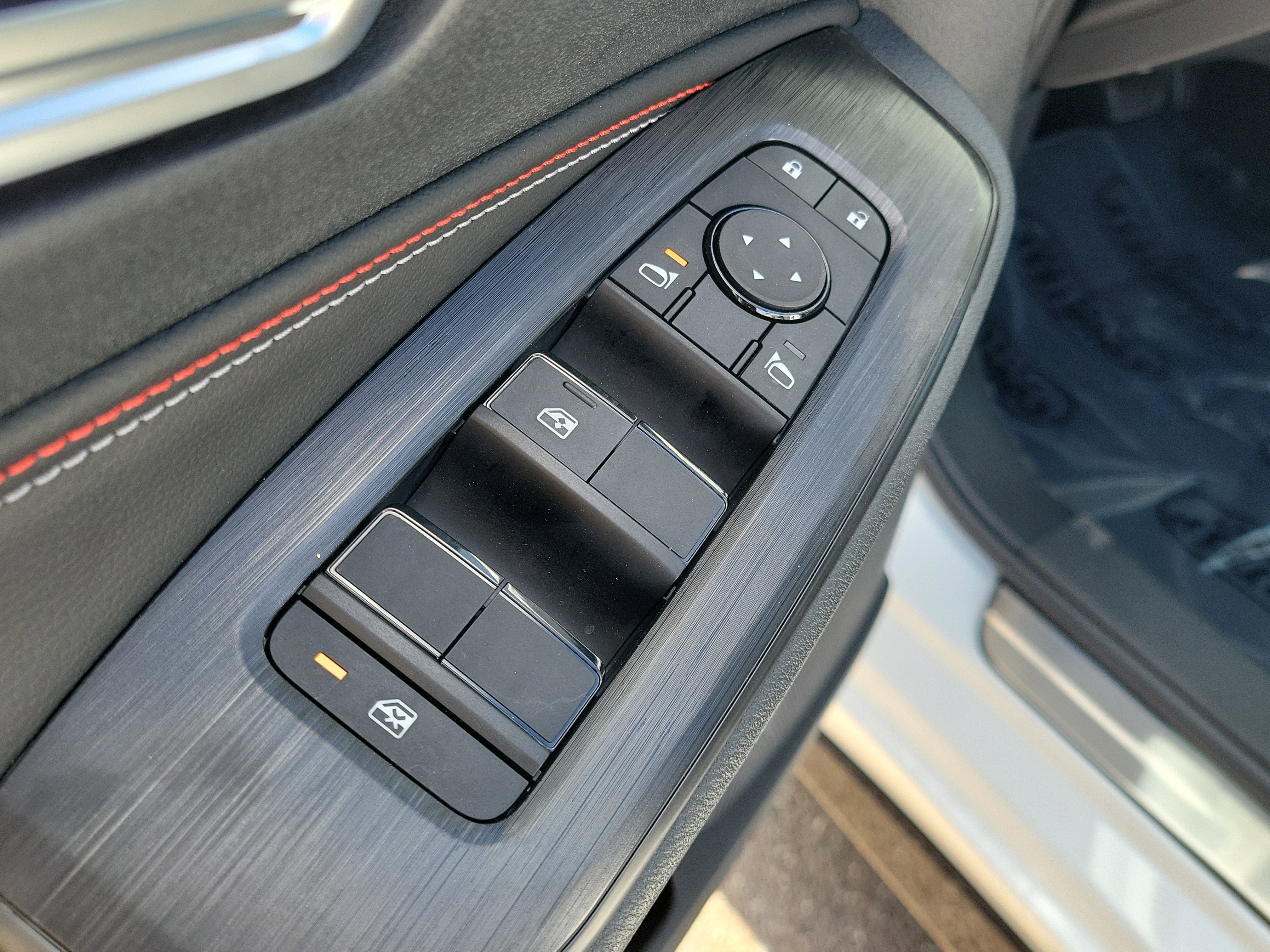 New 2026 Nissan Sentra SR w/ SR Premium Package image 19