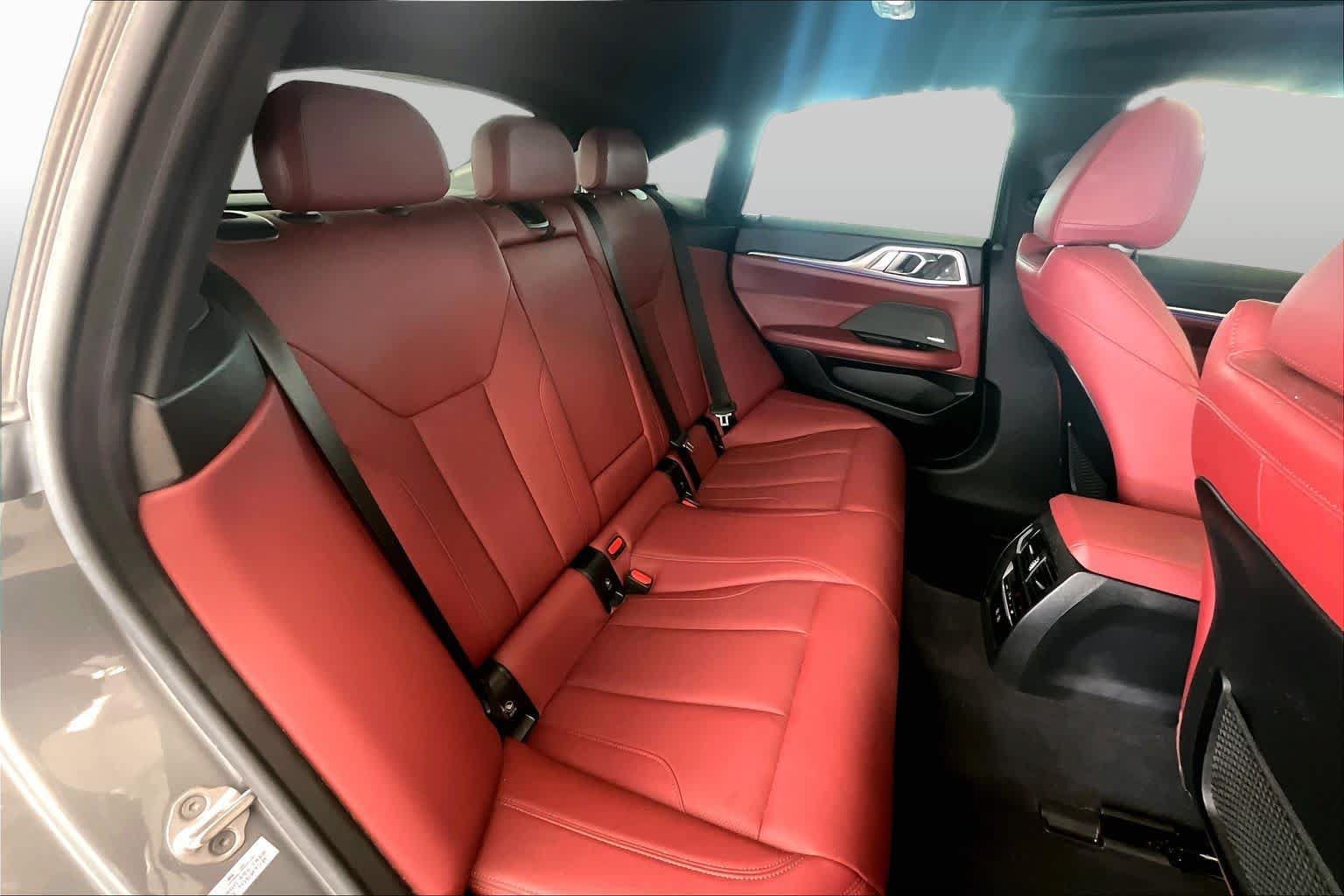 Used 2023 BMW i4 eDrive40 RWD image 19