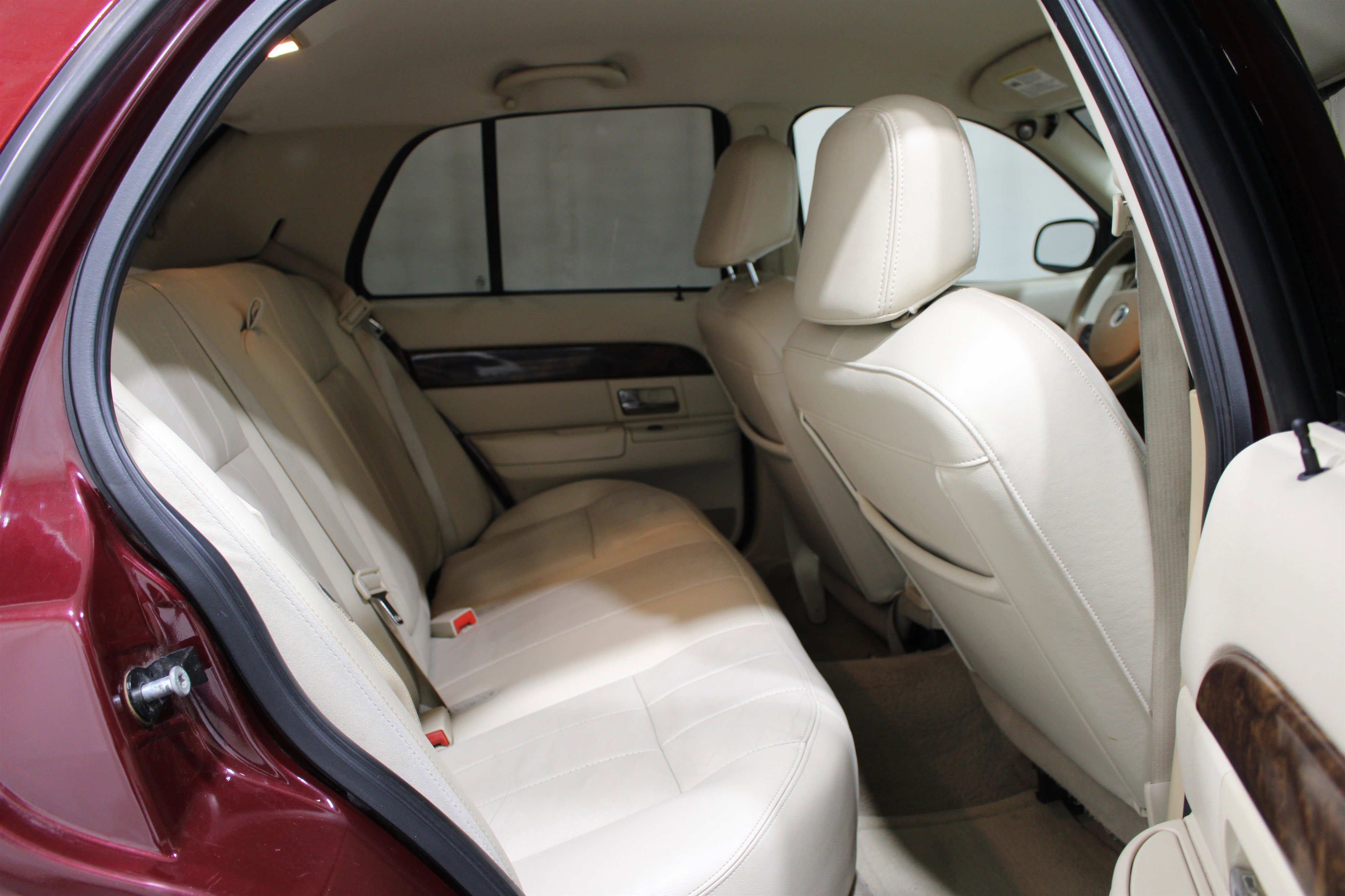 Used 2007 Mercury Grand Marquis LS image 19