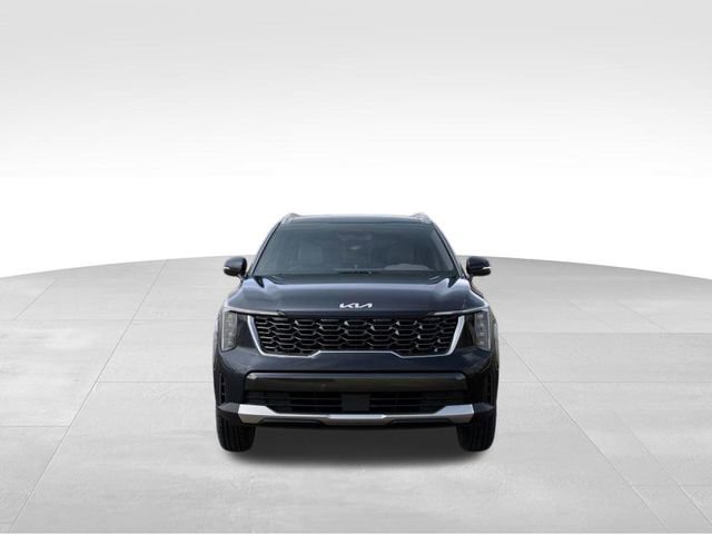 Certified 2025 Kia Sorento S w/ Panoramic Sunroof Package image 2