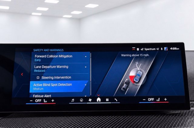 Used 2025 BMW M2 w/ Lighting Package RWD image 46
