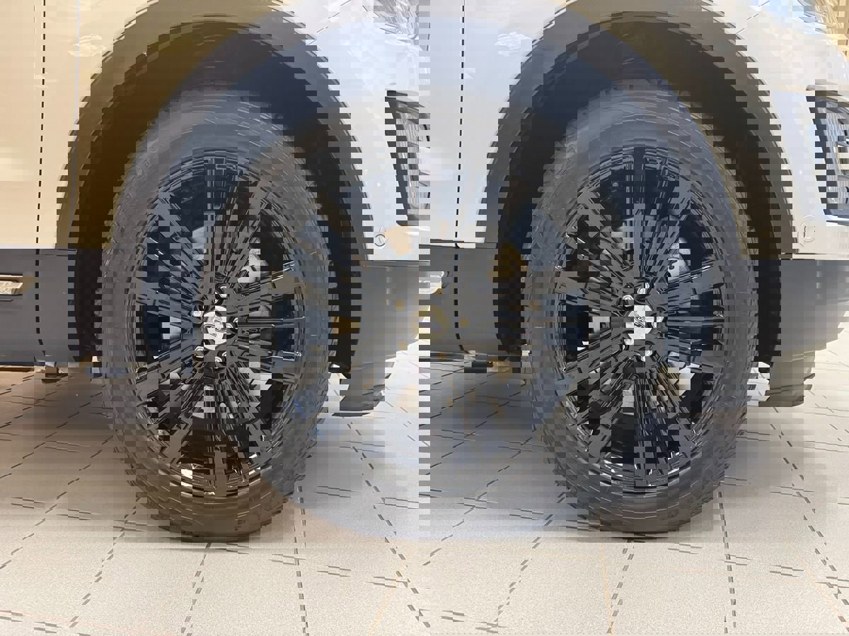 Used 2016 Ford Explorer Platinum image 69