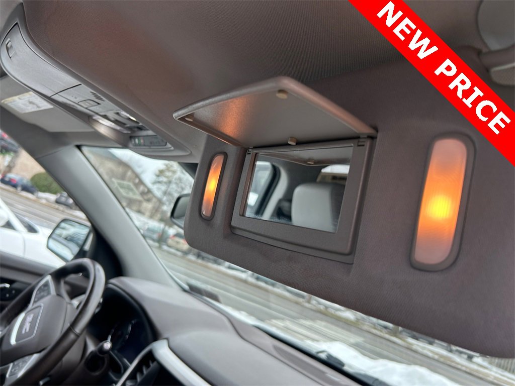 Used 2023 GMC Acadia SLT w/ Technology Package image 27