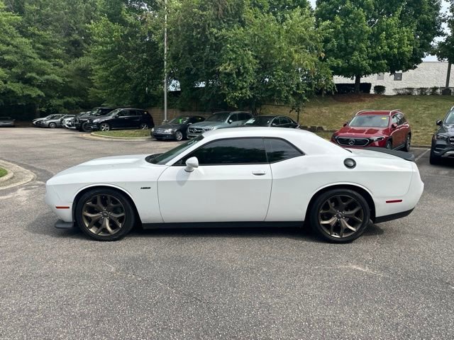 Used 2019 Dodge Challenger R/T RWD image 8