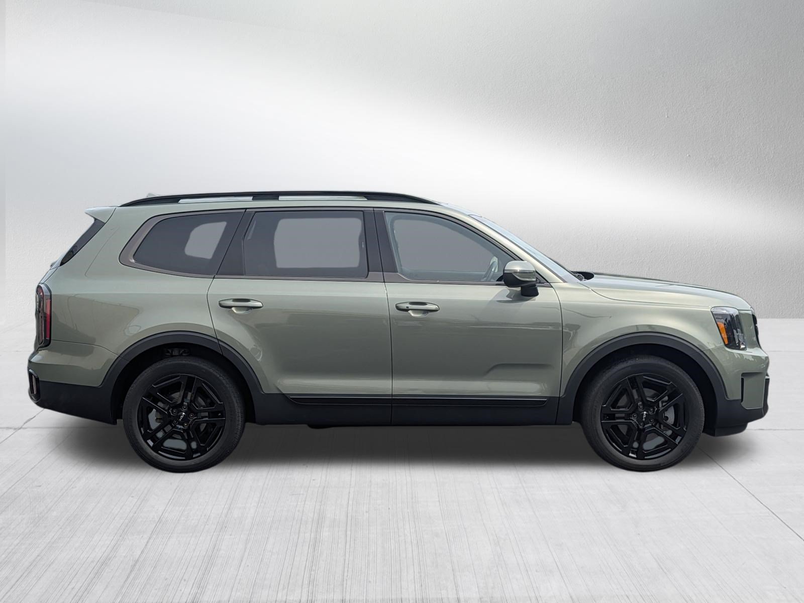 Used 2024 Kia Telluride EX X-Line AWD/4WD image 8
