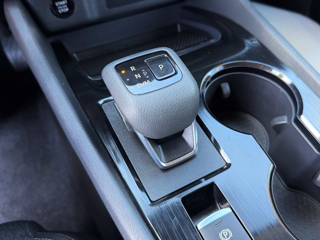 Certified 2024 Nissan Rogue SV FWD image 18