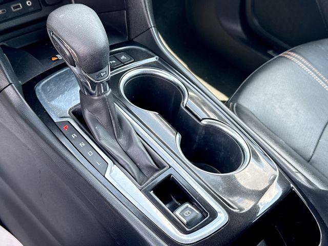 Used 2023 Chevrolet Equinox Premier FWD image 22