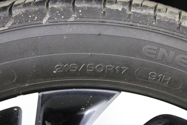 Used 2023 Chevrolet Bolt LT image 43