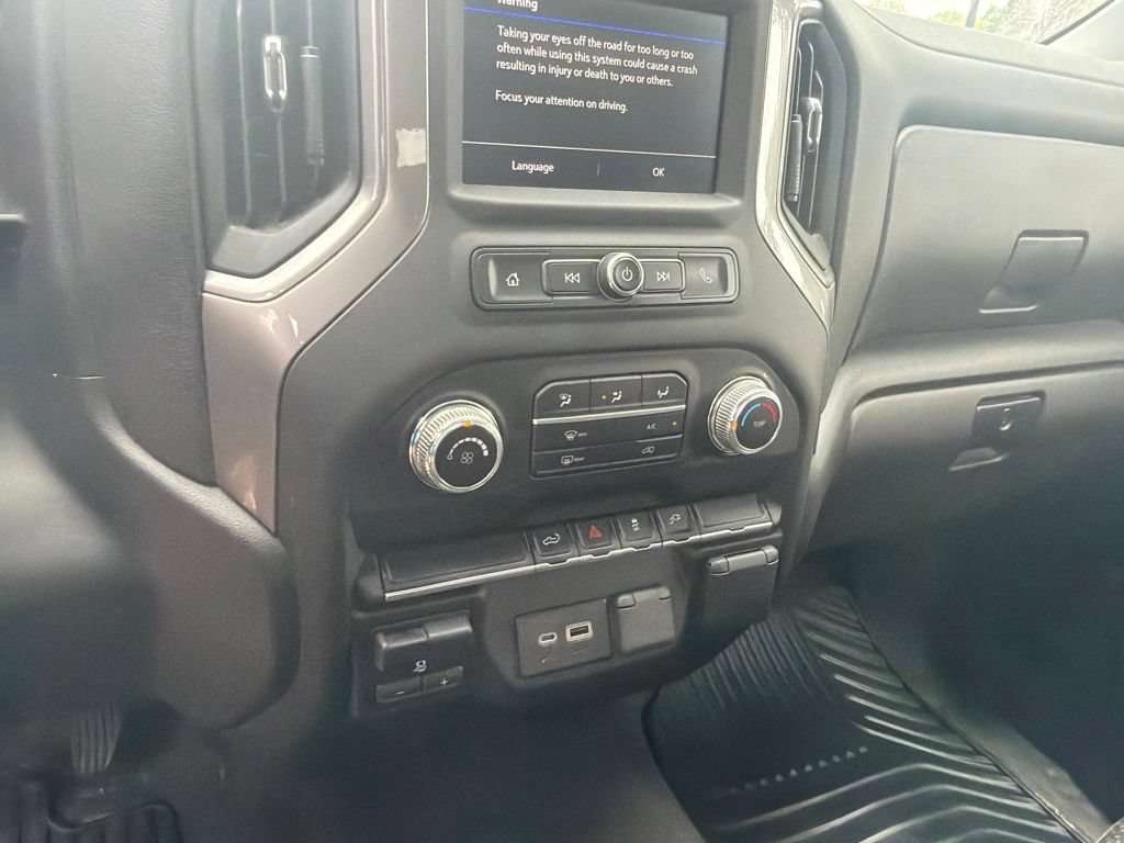 Used 2022 GMC Sierra 2500 Pro w/ Convenience Package AWD/4WD image 17