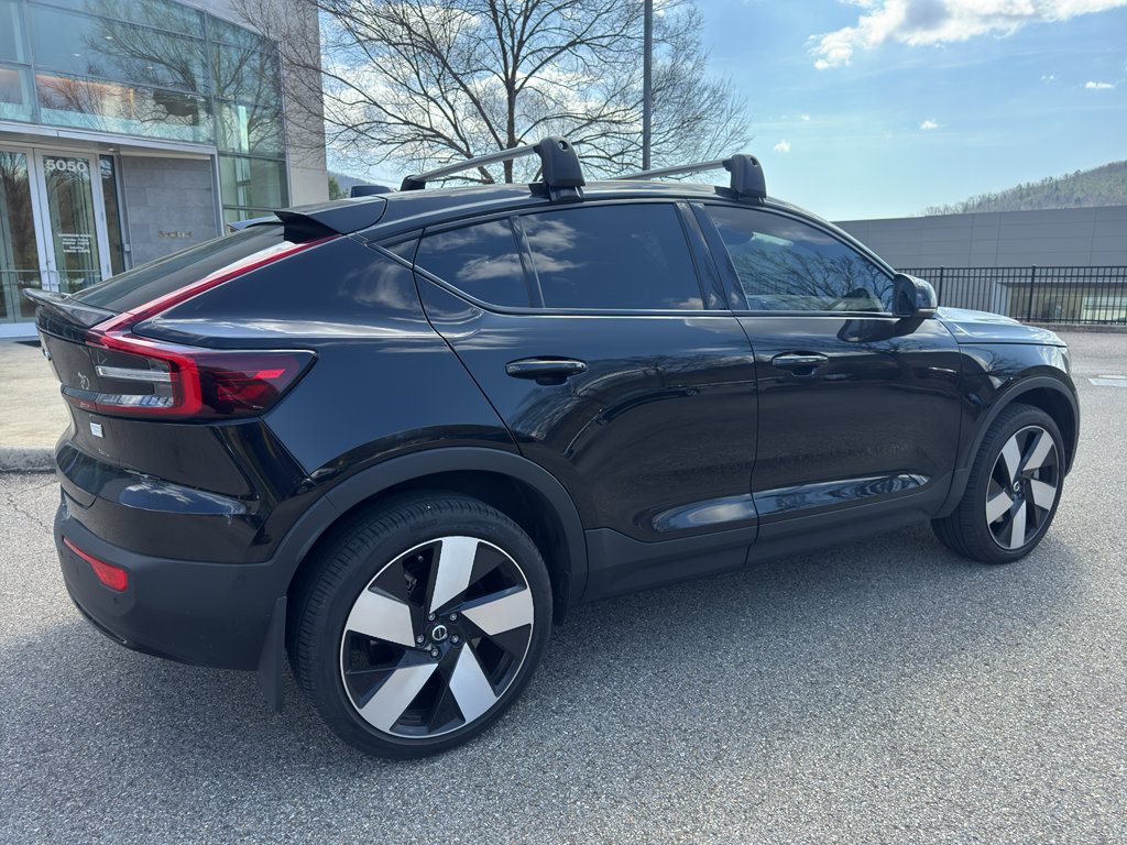 Used 2023 Volvo C40 P8 Recharge Ultimate image 10