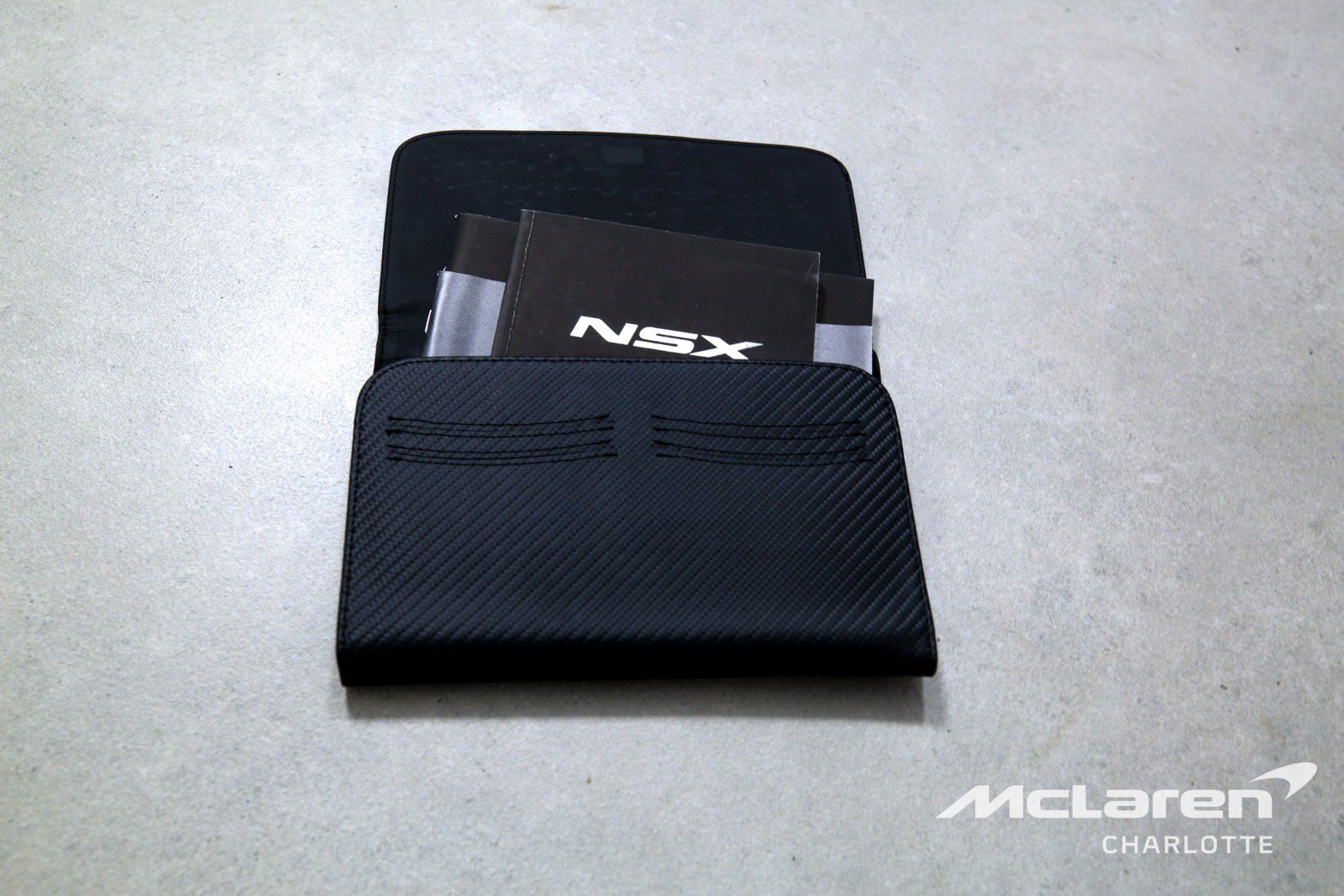 Used 2018 Acura NSX AWD/4WD image 21