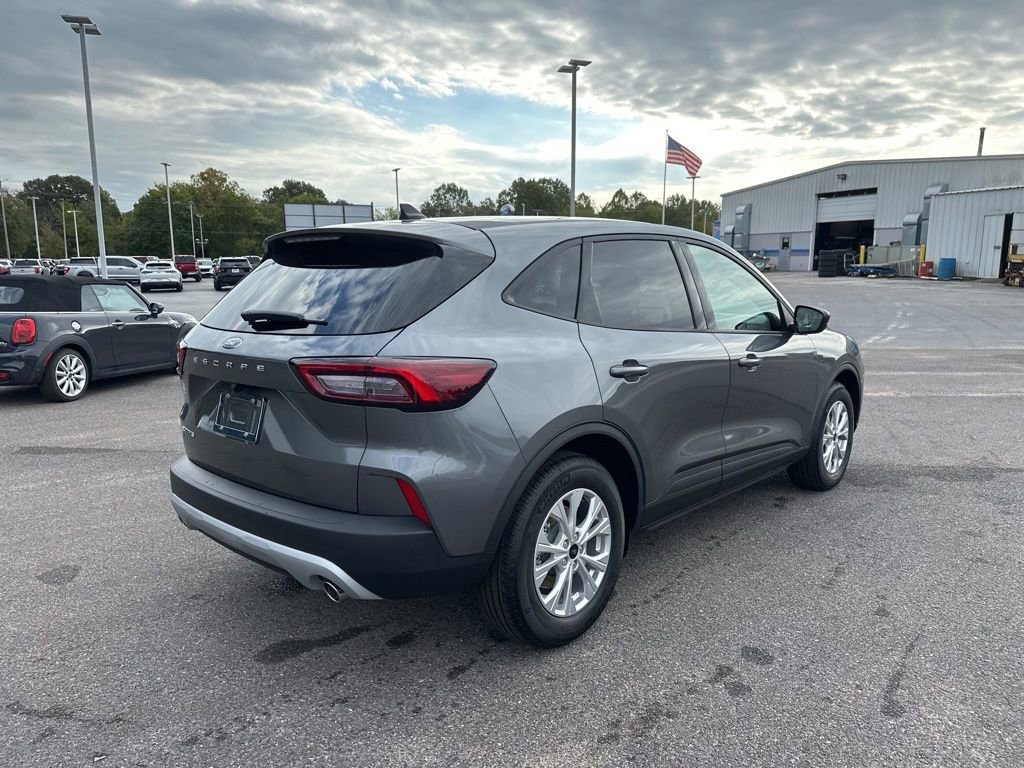 New 2026 Ford Escape Active image 3