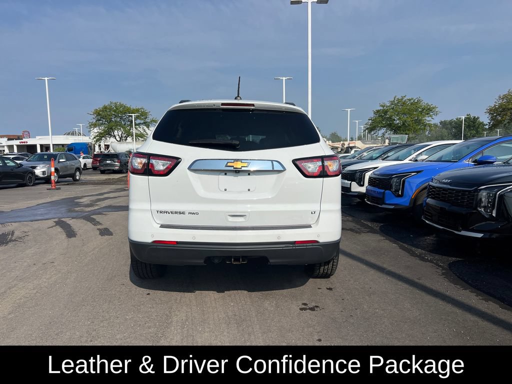 Used 2017 Chevrolet Traverse LT AWD/4WD image 4