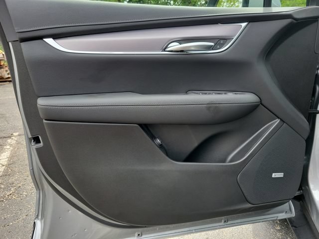 New 2026 Cadillac XT5 Luxury w/ LPO, Floor Liner Package AWD/4WD image 18