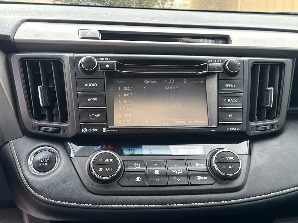 Used 2018 Toyota RAV4 XLE w/ Plus Extra Value Package AWD/4WD image 17
