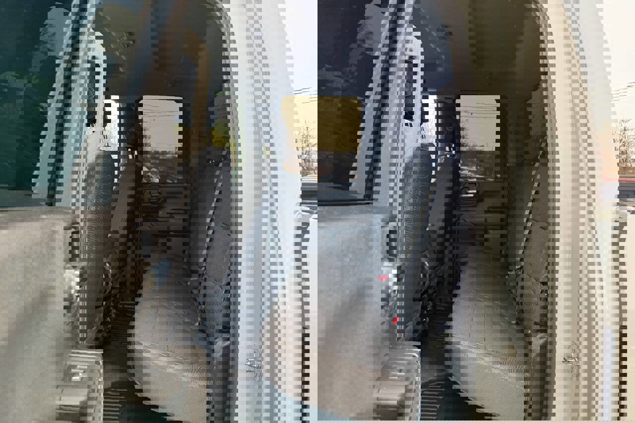 Used 2022 GMC Sierra 3500 Pro w/ Gooseneck/5TH Wheel Package image 24