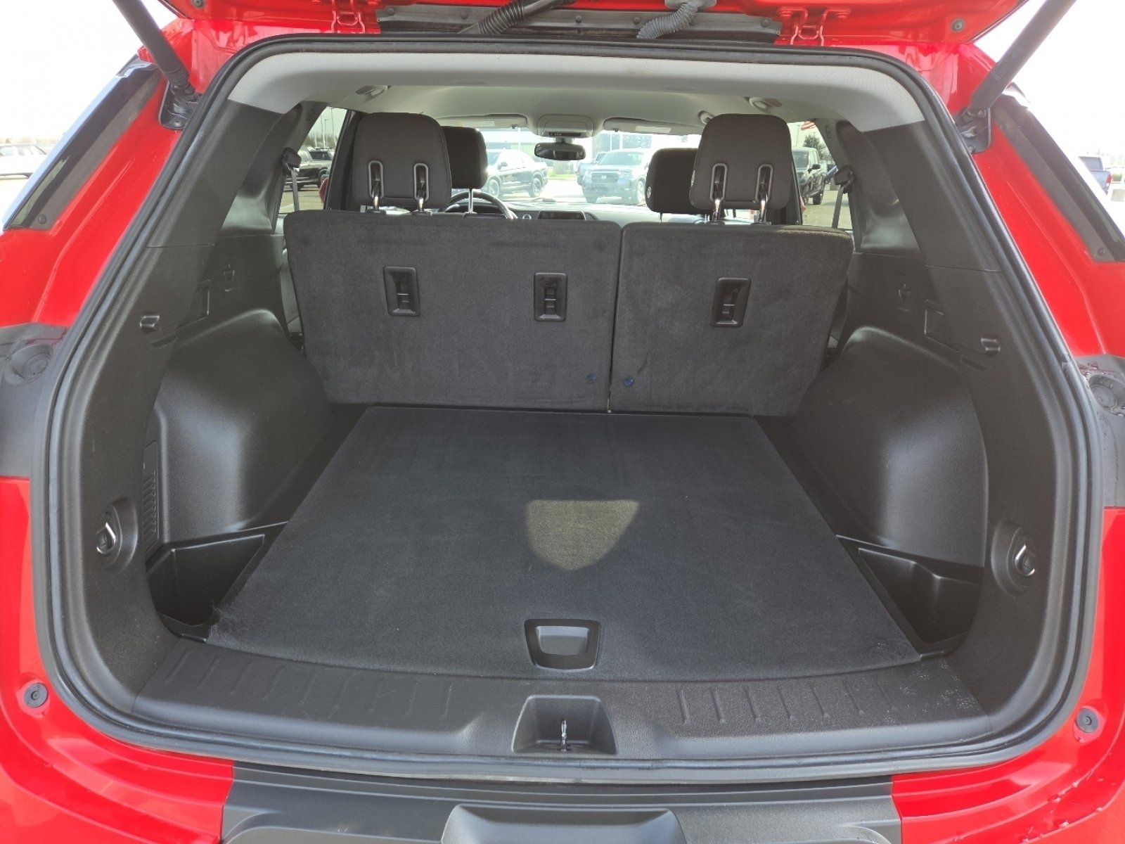 Used 2020 Chevrolet Blazer LT FWD image 19