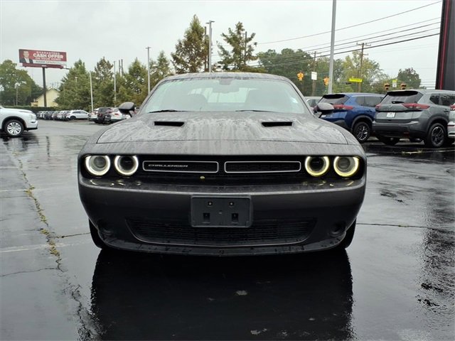 Used 2015 Dodge Challenger SXT w/ Sound Group image 2