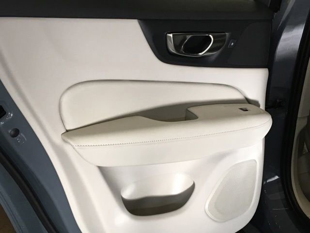 New 2024 Volvo S60 T8 Plus w/ Climate Package image 23