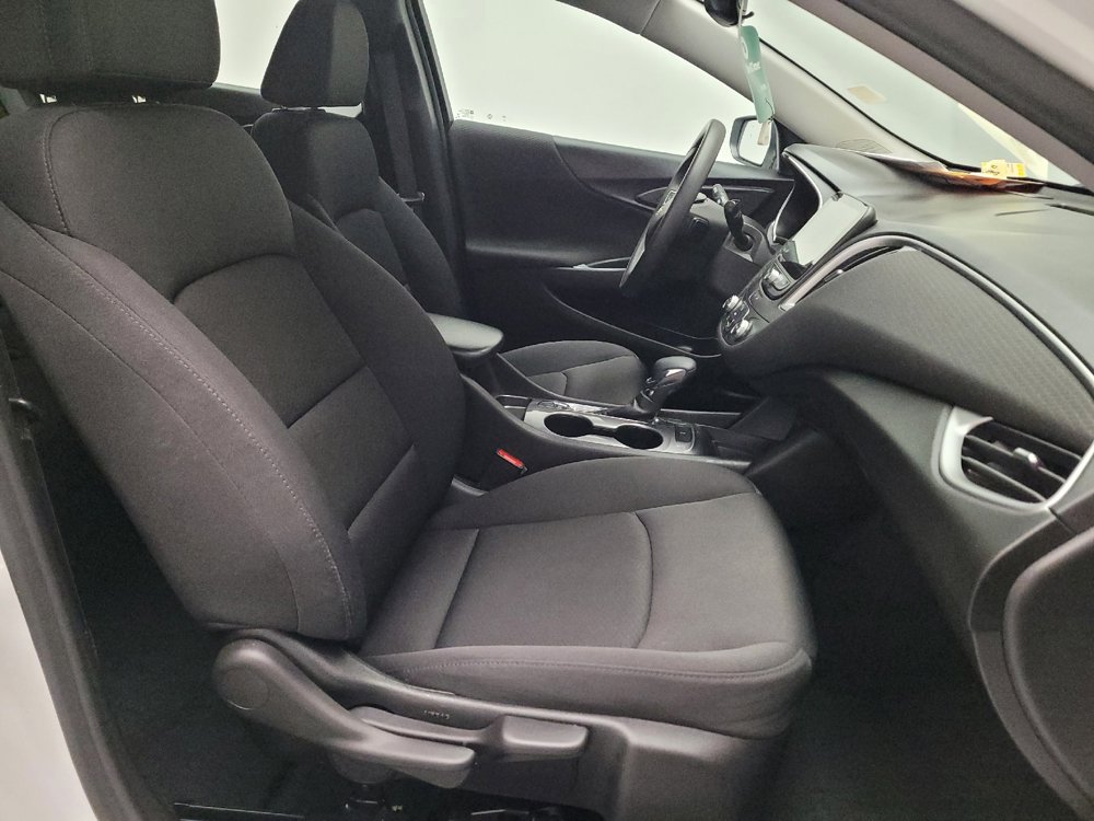Used 2024 Chevrolet Malibu LS image 21