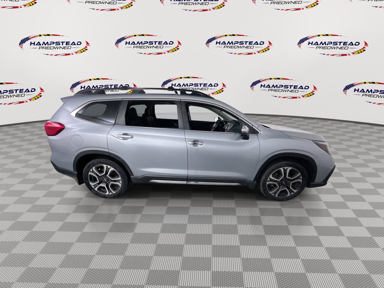 Used 2023 Subaru Ascent Touring AWD/4WD image 9
