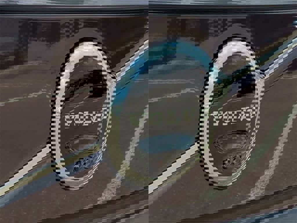 New 2025 Volvo EX90 Plus image 11