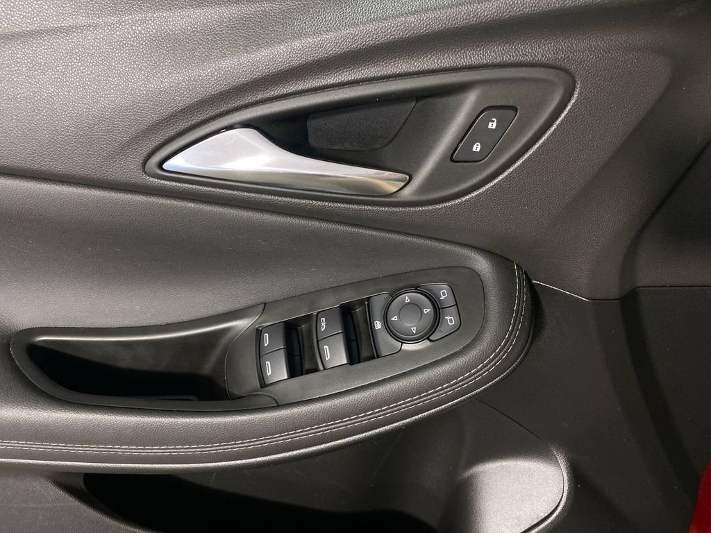 Certified 2023 Buick Encore GX Preferred w/ Cold Weather Comfort Package FWD image 13