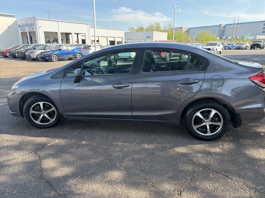 Used 2015 Honda Civic SE image 4